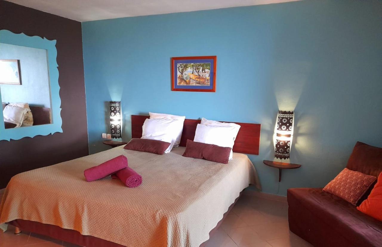 Ilet Bleu Studio Cosy Rdc Vue Mer Et Jardin - Acces Direct Plage Le Gosier  Esterno foto