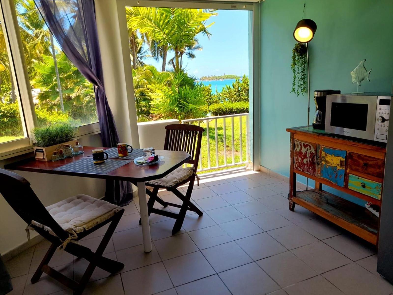 Ilet Bleu Studio Cosy Rdc Vue Mer Et Jardin - Acces Direct Plage Le Gosier  Esterno foto