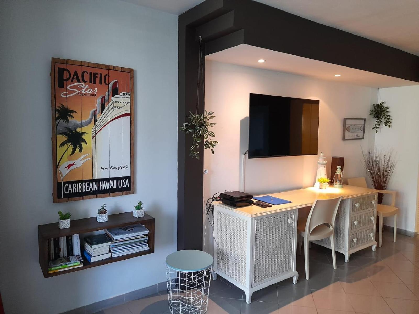 Ilet Bleu Studio Cosy Rdc Vue Mer Et Jardin - Acces Direct Plage Le Gosier  Esterno foto